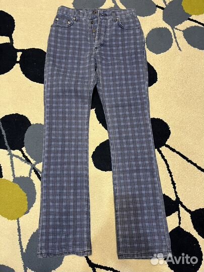 Новые джинсы