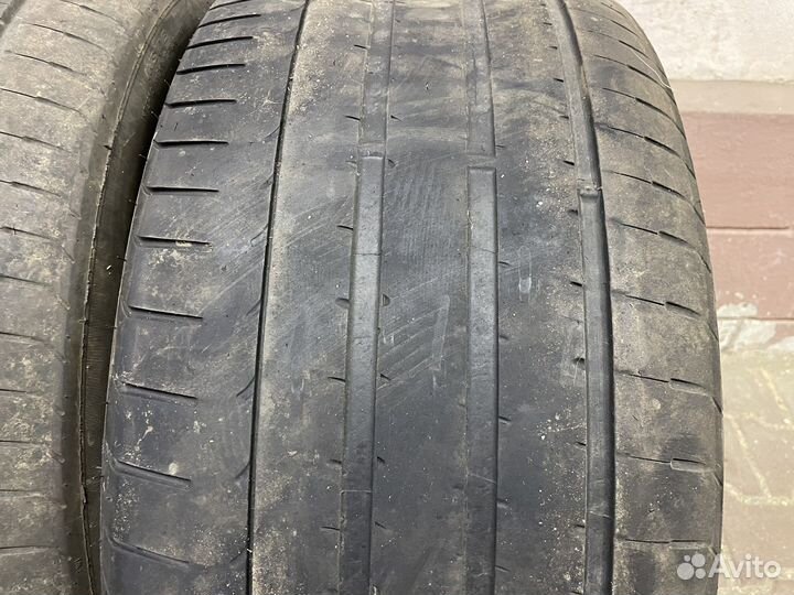 Pirelli P Zero 295/40 R21 111Y