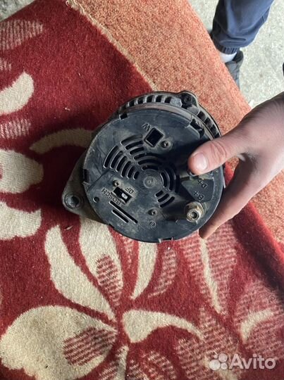 Гениратор audi a6 c4