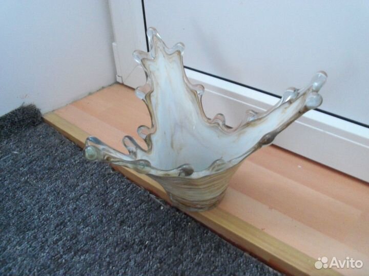 Графин парусник и статуэтки