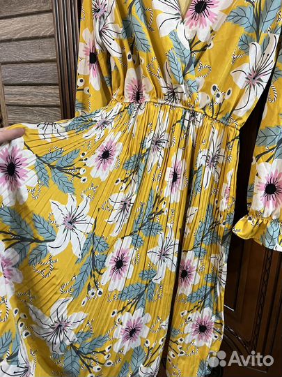 Платье женское prada 46 48