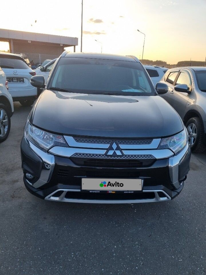 Mitsubishi Outlander: фото владельца