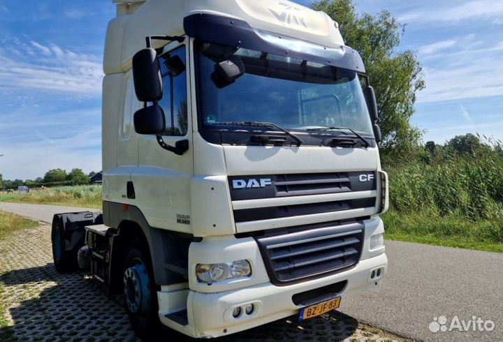 Pазбираем грузовик DAF CF85 с 2006