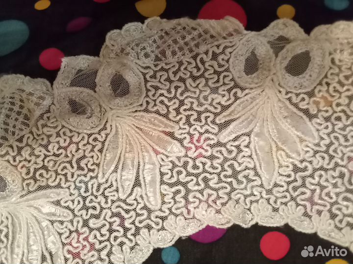 Кружевной воротник