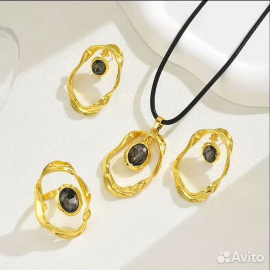 Элегантный женский набор украшений: геометрические