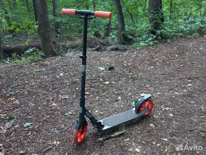 Самокат трюковой 