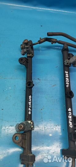 Топливная рейка (рампа) Kia Quoris