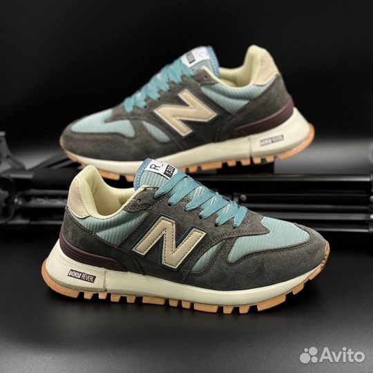 Кроссовки new balance 1300