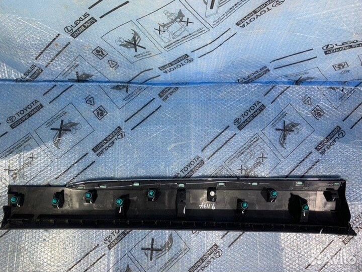 Молдинг двери передний правый Exeed Txl 2019