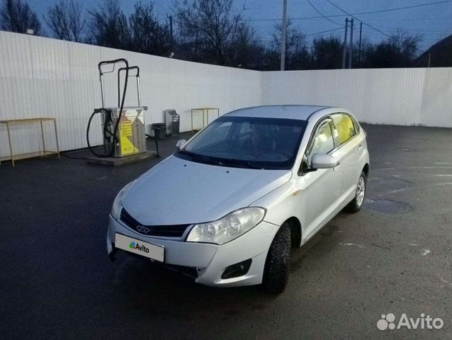 Chery very 2012