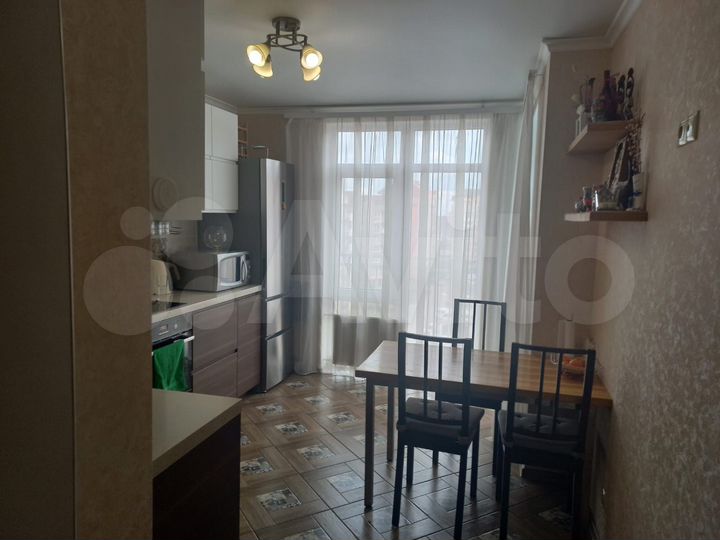 3-к. квартира, 78 м², 7/9 эт.