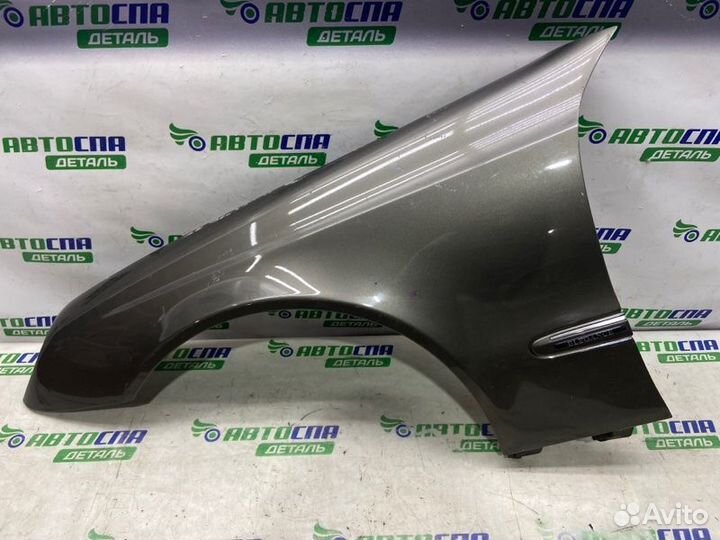 Крыло переднее левое Mercedes Benz E-Class W211