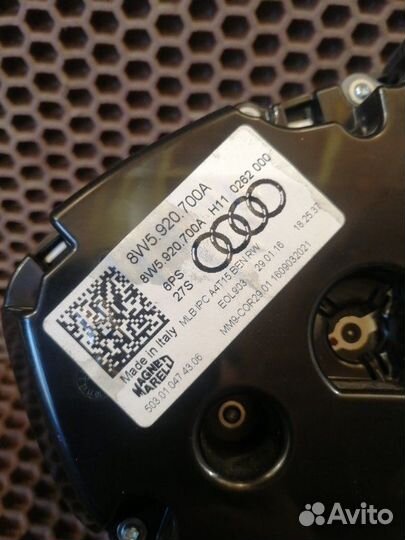 Комплект эбу BCM Audi A4 B9 CYR 2.0 2016