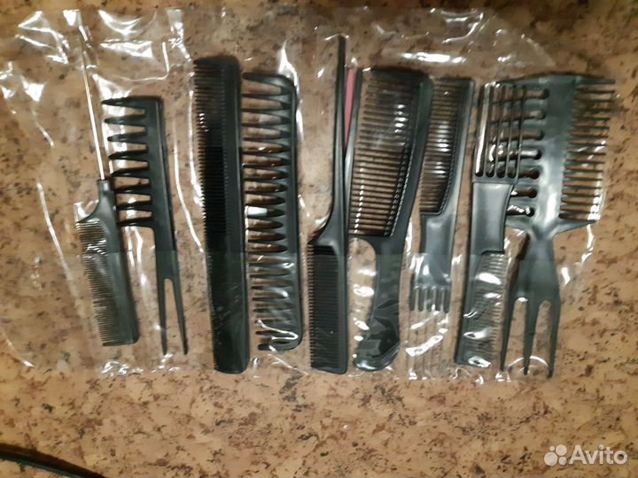 Набор расчесок