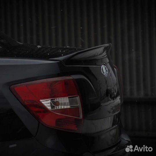 Спойлер Duck tail для Лада Гранта Седан