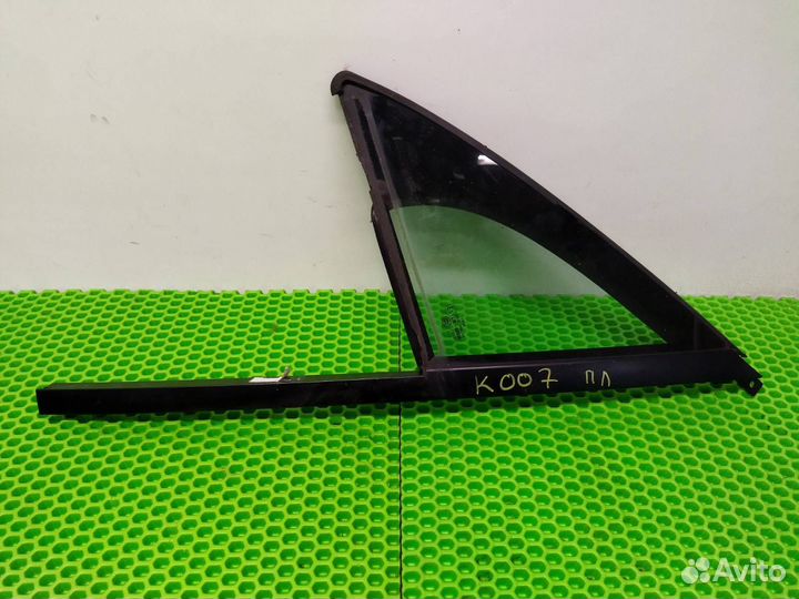 Форточка двери передняя левая Volkswagen Touareg