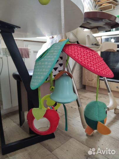 Развивающие игрушки для малышей