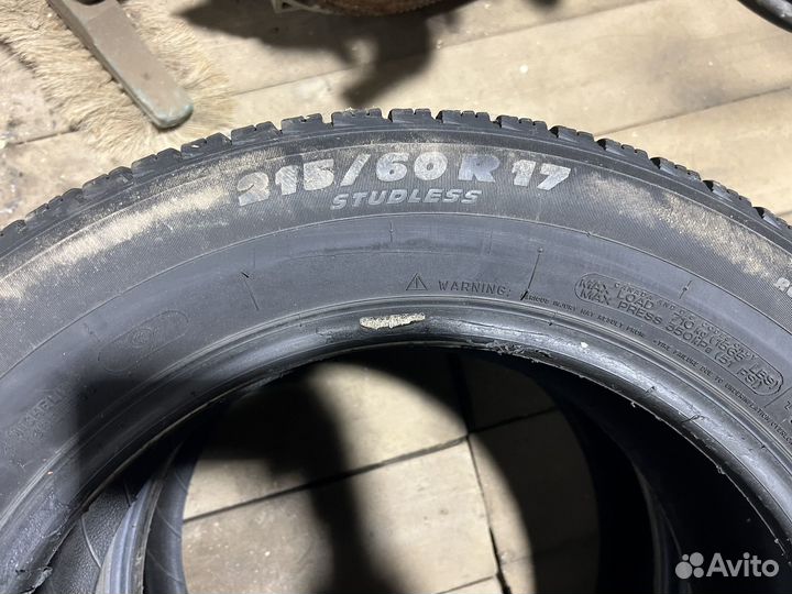 Michelin X-Ice 215/60 R17