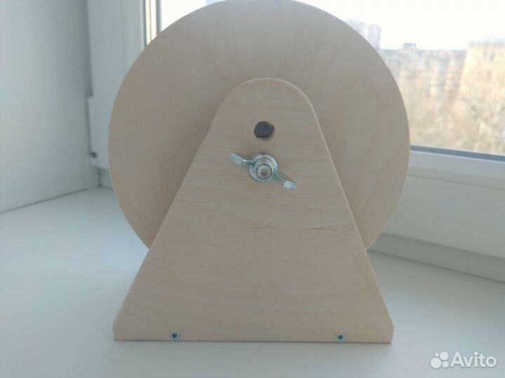 Колесо для грызунов деревянное