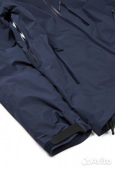 Куртка Arc'teryx Beta Insulated gore-TEX Black Sap