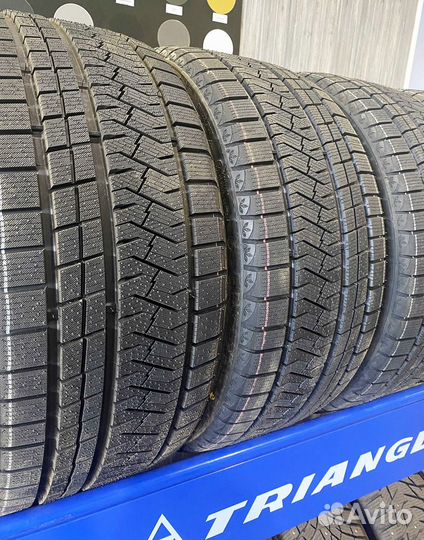 Triangle PL02 235/35 R19 91W