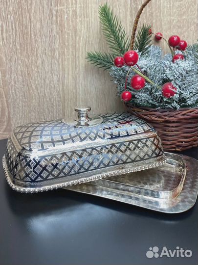 Масленка из серебра