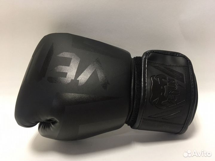 Перчатки бокс Venum