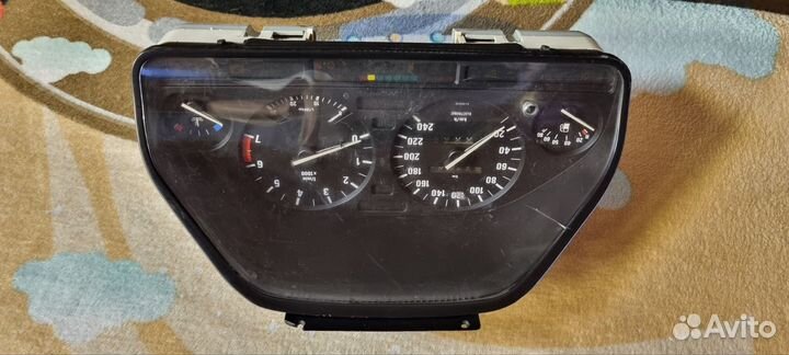 Панель приборов BMW 5 e34