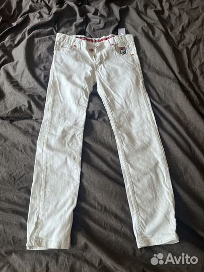 Белые джинсы на мальчика 140