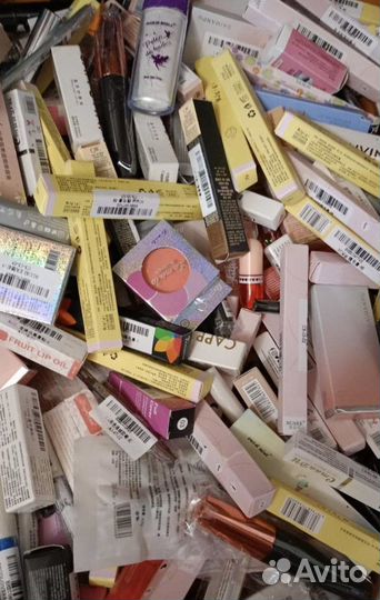 Косметика пакетом новая