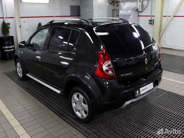 Renault Sandero Stepway 1.6 МТ, 2013, 135 800 км