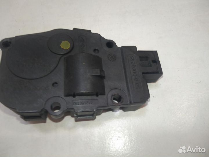 Сервопривод заслонок печки Mercedes-Benz E-Class W