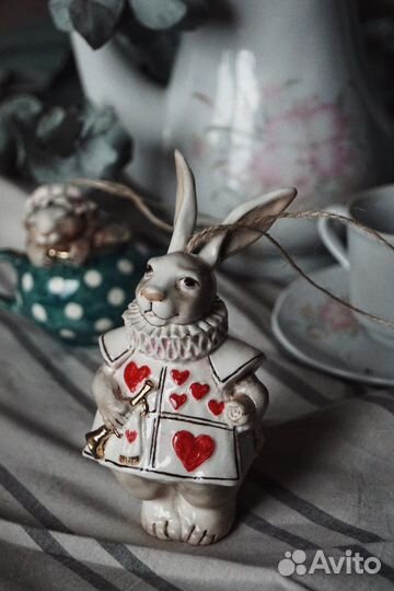 Елочная игрушка фарфоровая «Белый кролик»