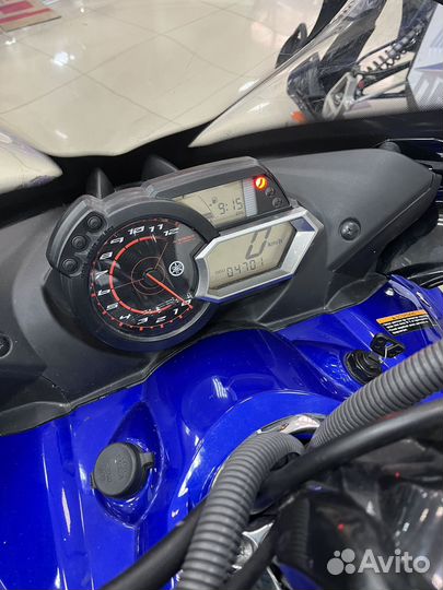 Снегоход Yamaha Apex