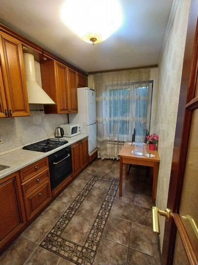 3-к. квартира, 70 м², 2/9 эт.