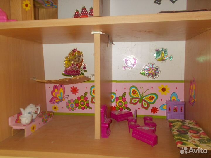 Кукольный домик с набором вещей