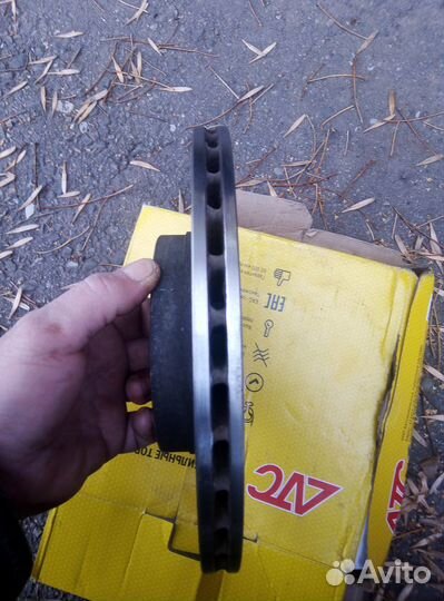 Тормозные диски Ларгус Кросс 2017