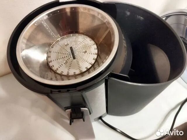 Соковыжималка Philips HR1861