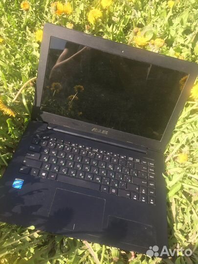 Ноутбук asus