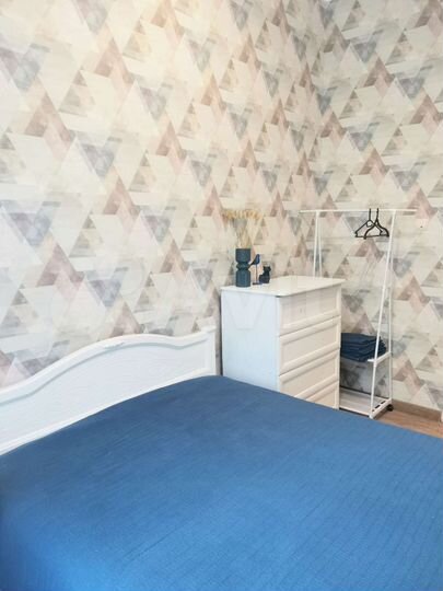 2-к. квартира, 58 м², 1/4 эт.