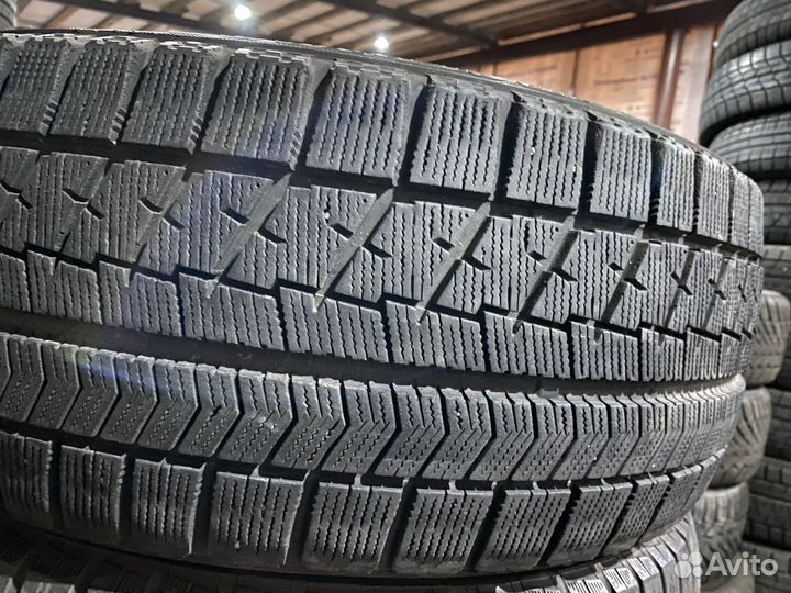 Bridgestone Blizzak VRX 205/65 R16
