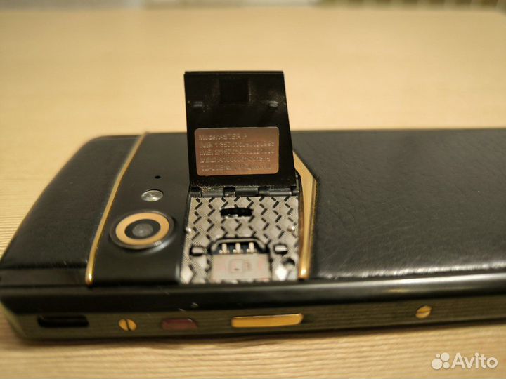 Vertu Aster P Baroque Titanium Jade Black, 6/128 ГБ