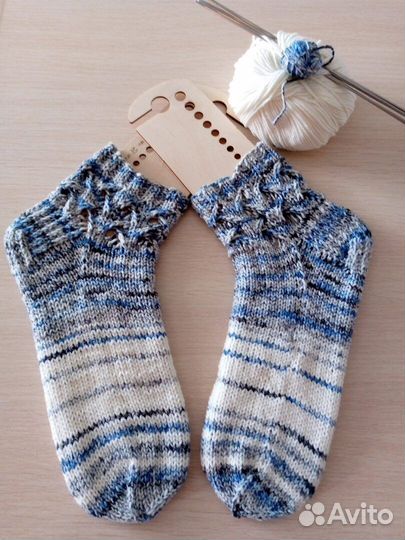 Носочки вязанные