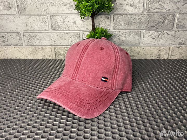 Бейсболка Tommy Hilfiger розовая