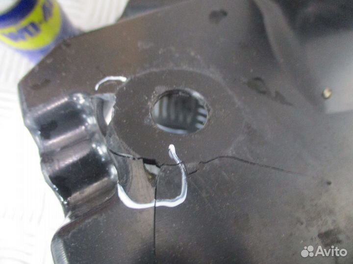 Подкрылок левый MAN 81612300275