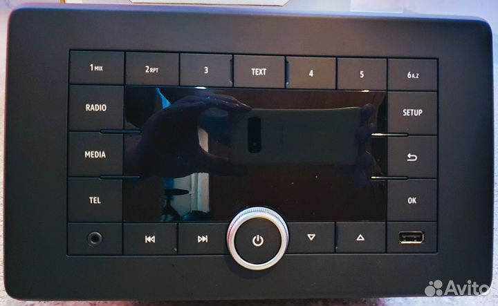Магнитола Renault Arkana