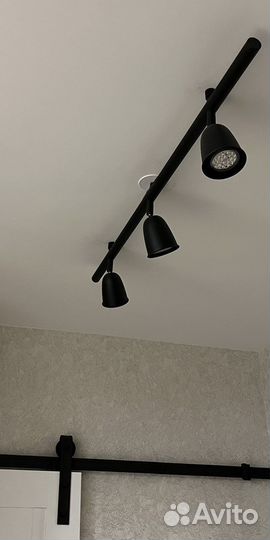 Потолочная шина с 3 лампами Скуруп Икеа