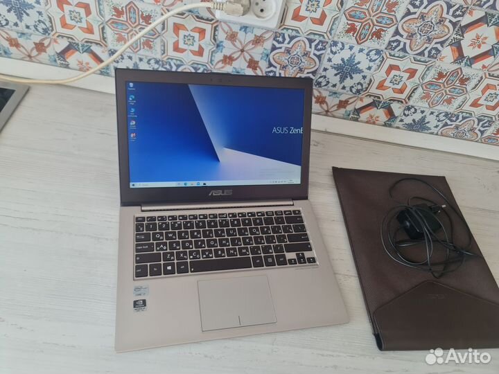 Ультрабук asus Zenbook 13.3 Core i 7