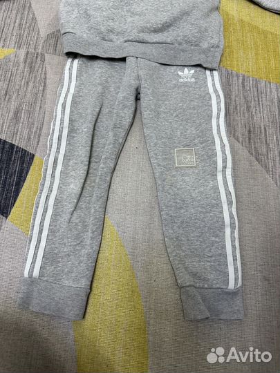 Спортивный костюм adidas 3-4 года