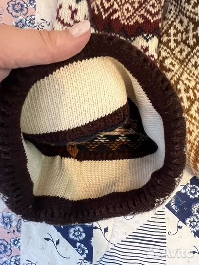 Шапка зимняя для девочки 7-9 лет